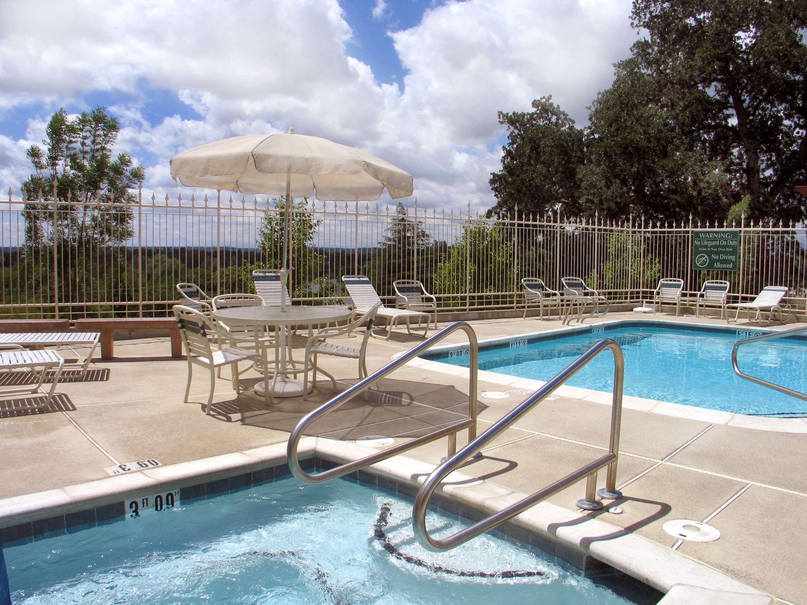 Hilton Garden Inn Redding Εξωτερικό φωτογραφία