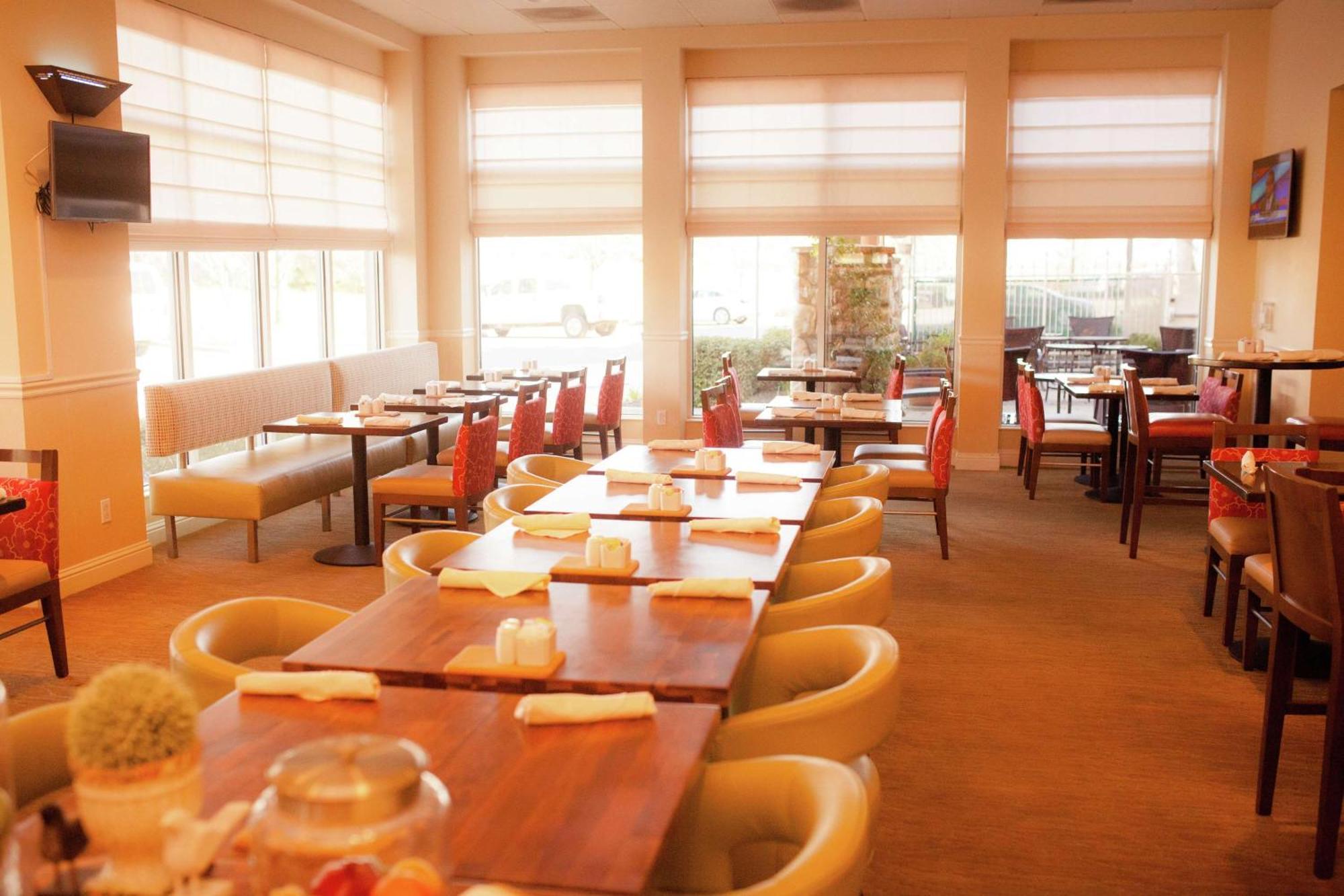 Hilton Garden Inn Redding Εξωτερικό φωτογραφία